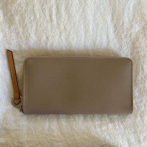 Longchamp Taupe Leather Zip Wallet with Tan Zipper Pull